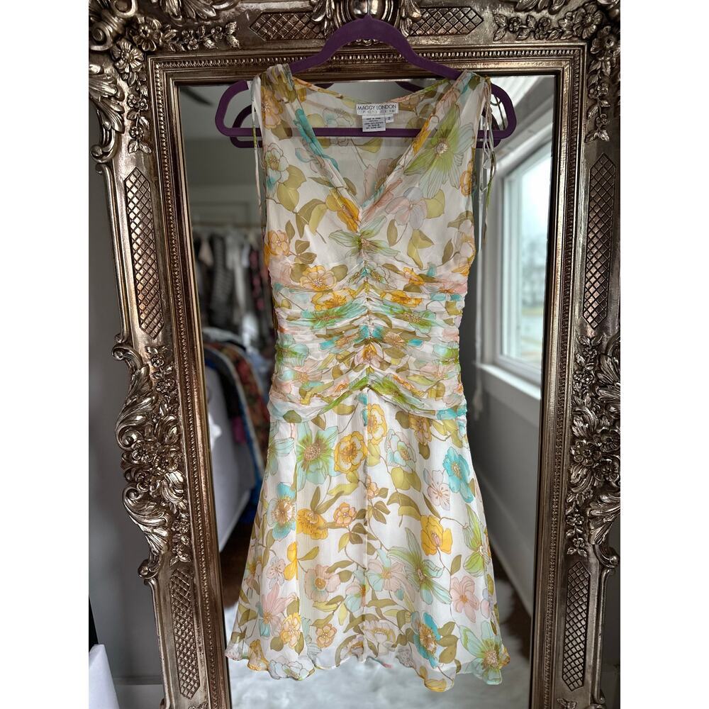 Maggy London Vintage Y2K Silk Floral Tea Length Slip Dress 2 Petite